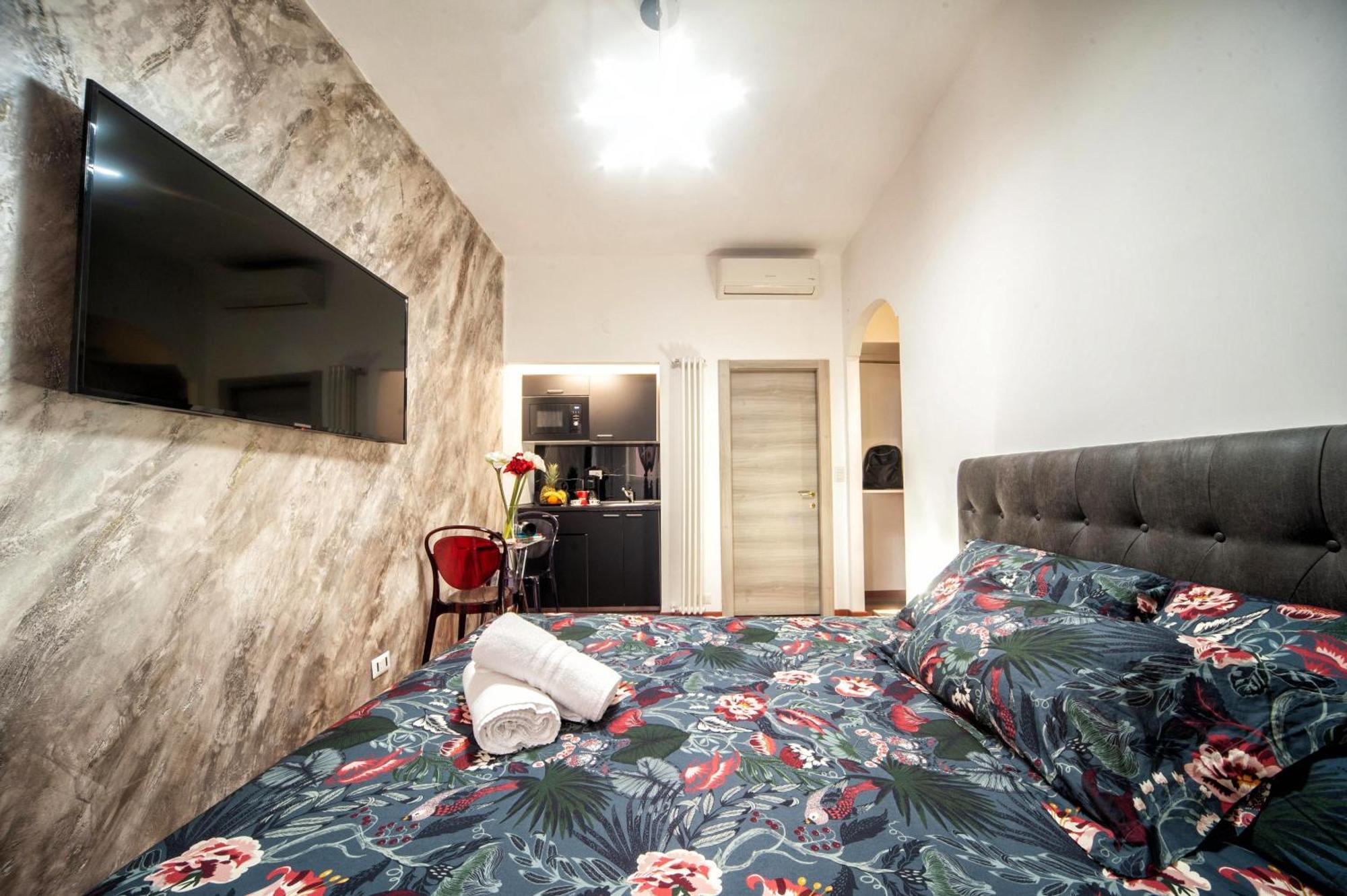Farnese Jacuzzi Apartment *